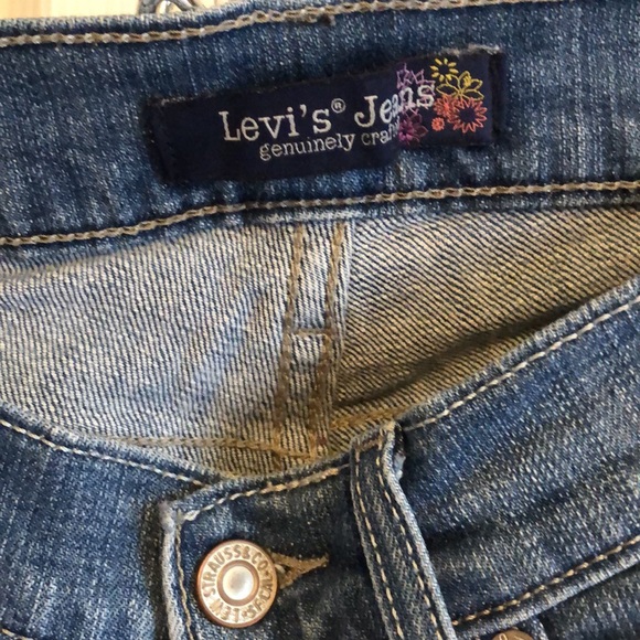 EUC Levi’s Skinny Leg - Low Rise - Women’s/ Junior Size 3 Denim Jeans - Picture 3 of 6